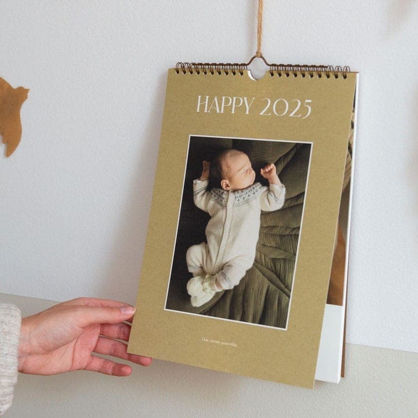 Modèle de calendrier photo mural